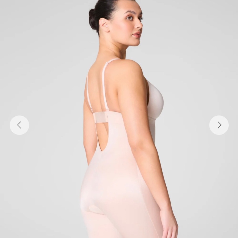SPANX Plunge Low Back Mid Thigh Bodysuit - Size M - Picture 4 of 7